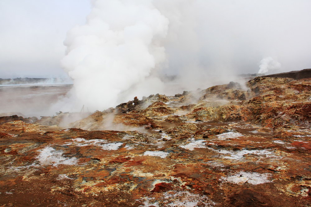 Геотермальная зона Гуннухвер на юге Исландии
