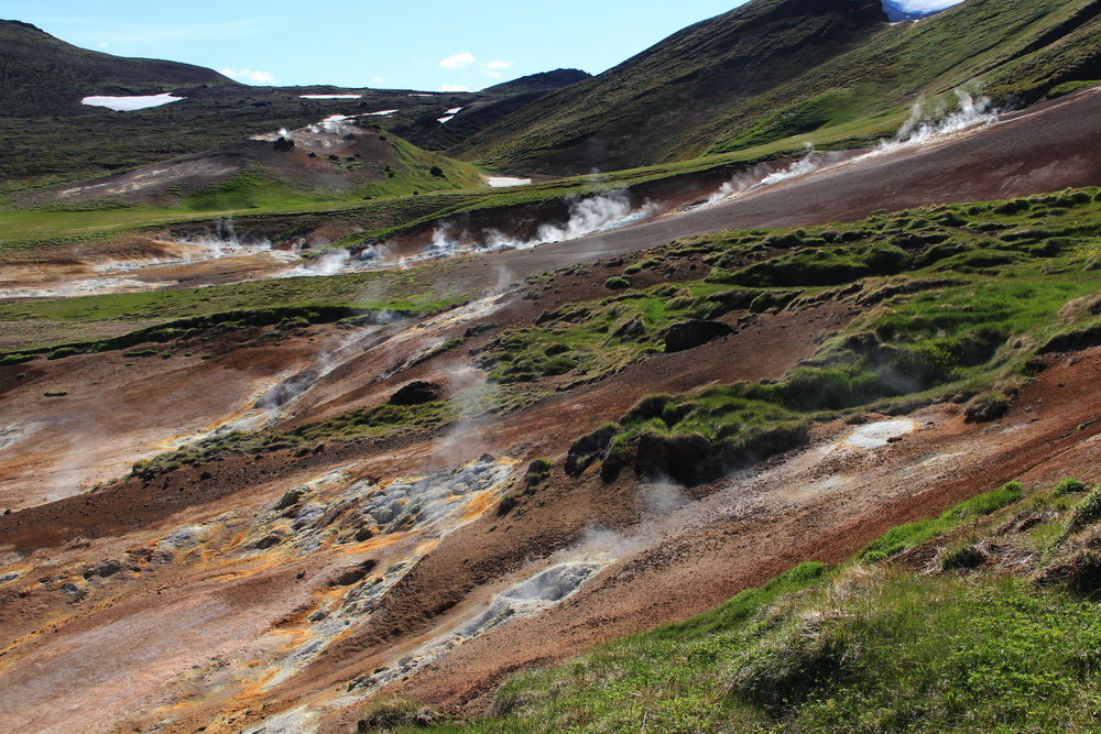 Тейстарейкир геотермальная зона на севере Исландии