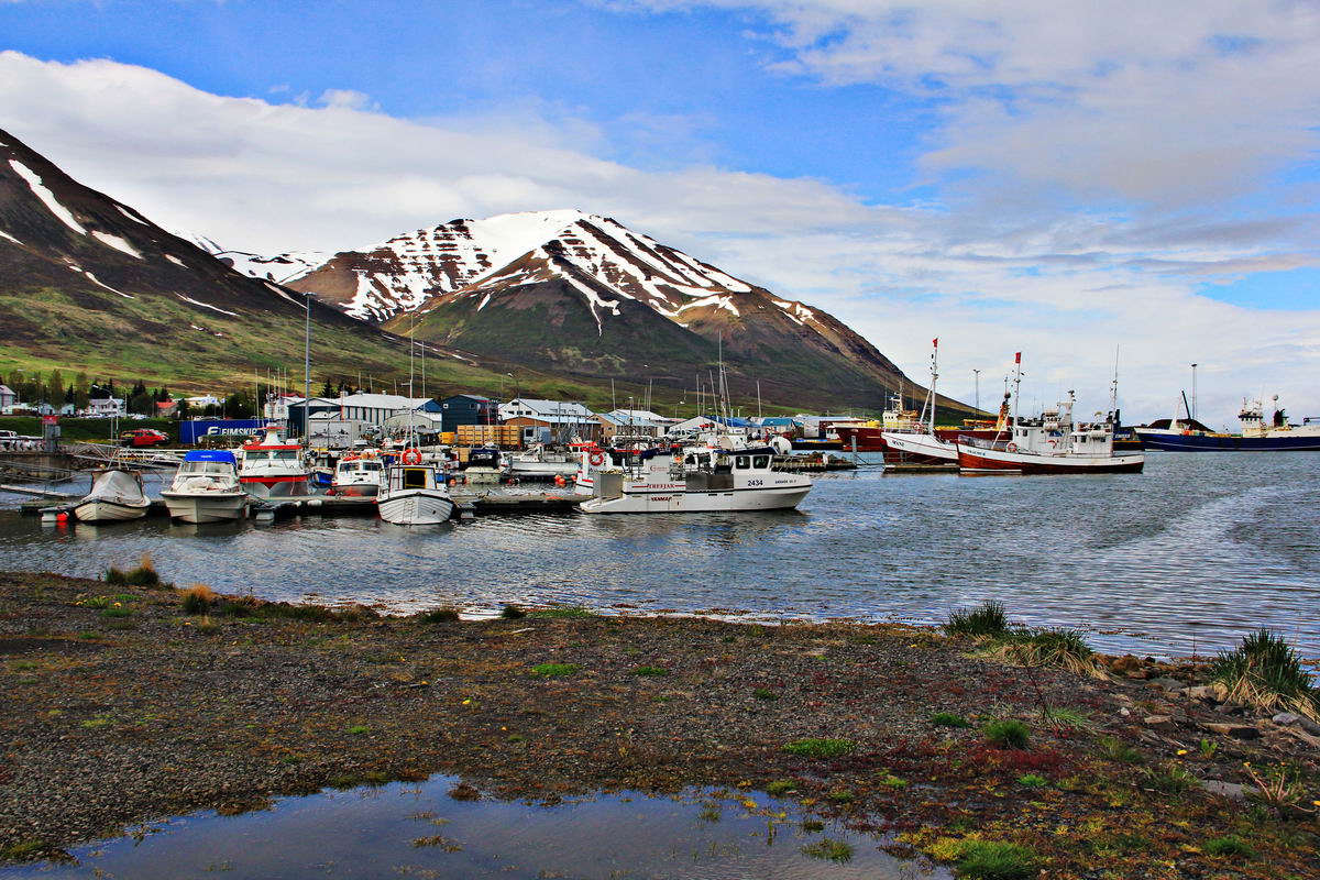 Iceland in April - travel features