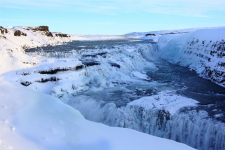 Is it worth going to Iceland in winter?